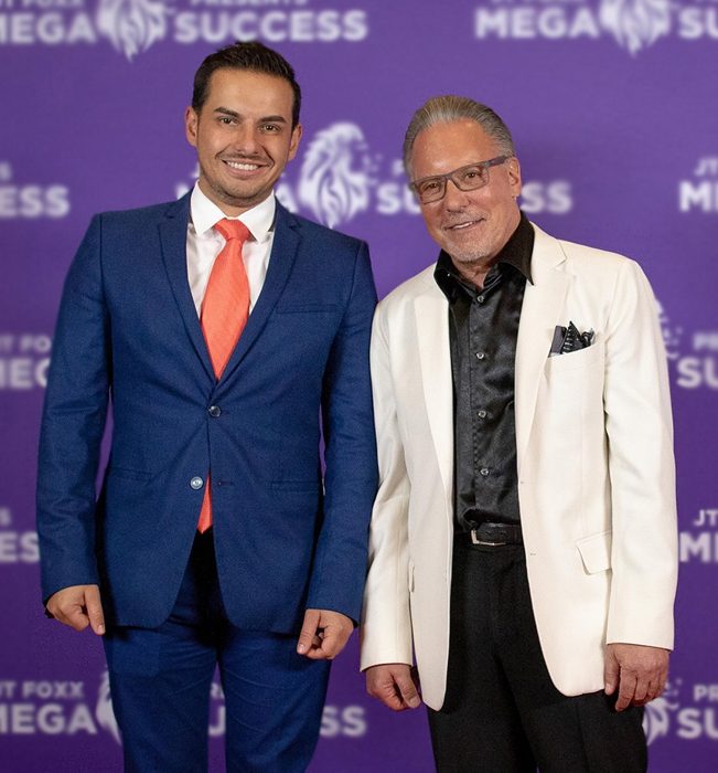 Ney Torres con Jay Abraham