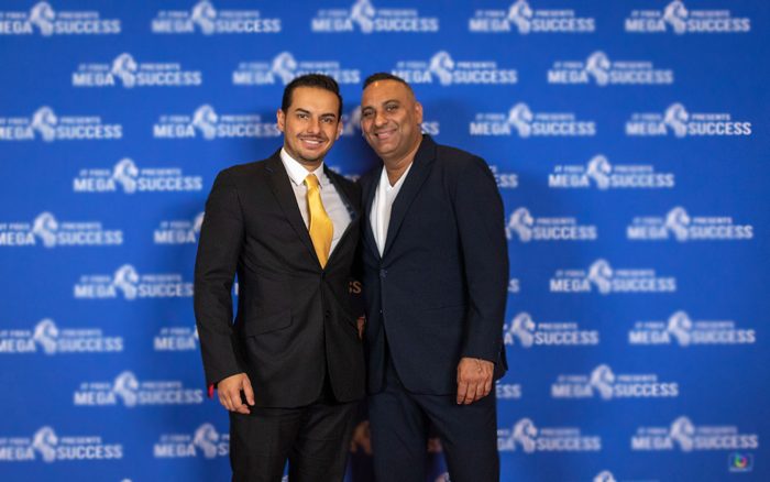 Ney Torres con Russell Peters